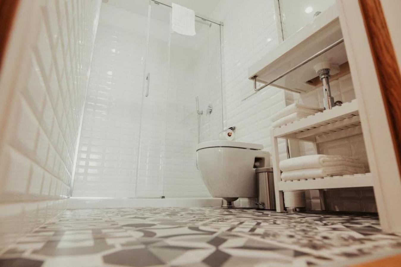 Adelaide Apartment Geres